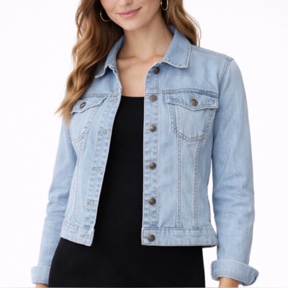 📌 Billabong Light Wash Cropped Denim Jacket Women’s Small 100% Cotton Cute